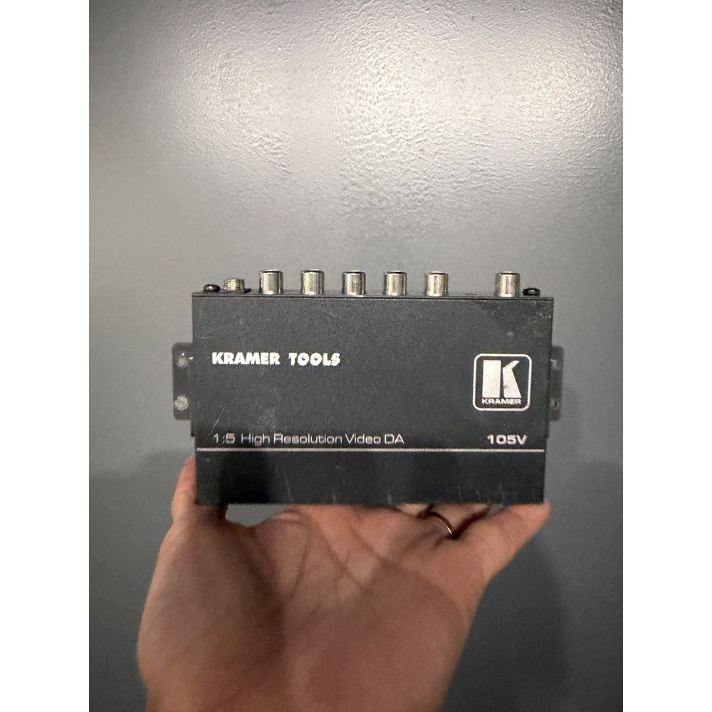 Kramer Tools 105V 1:5 High Resolution Video Distribution Amplifier Amp AS IS